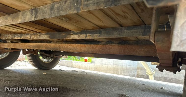 image for item EB2592 2008 PJ utility trailer with instaprime mp 150 water pump