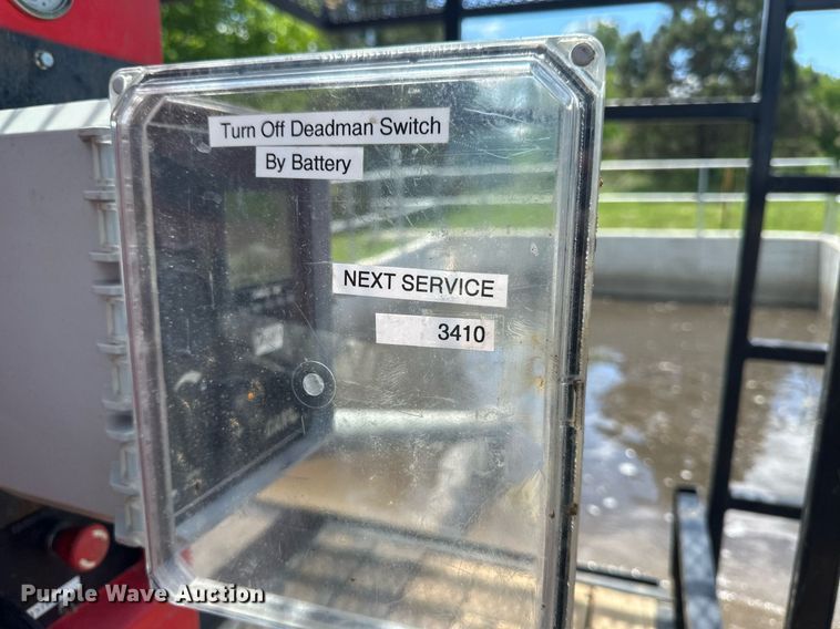 image for item EB2592 2008 PJ utility trailer with instaprime mp 150 water pump