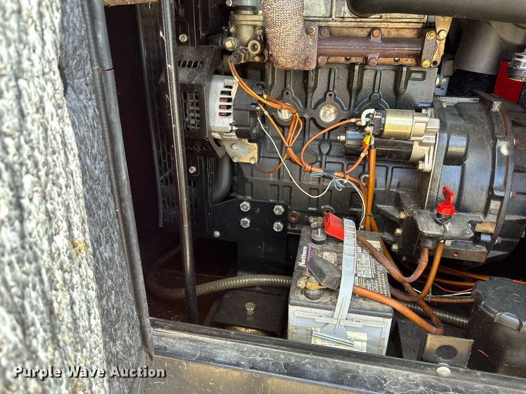 image for item EB2592 2008 PJ utility trailer with instaprime mp 150 water pump