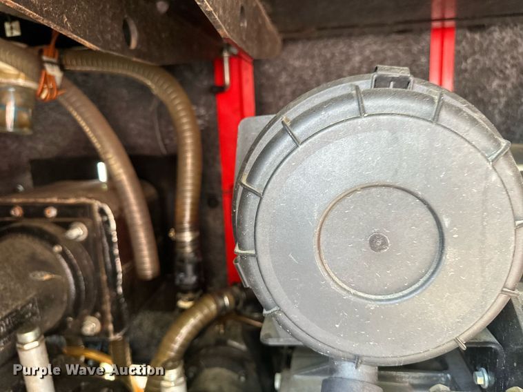 image for item EB2592 2008 PJ utility trailer with instaprime mp 150 water pump