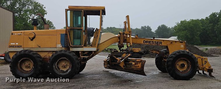 image for item EB8100 Galion Dresser A500 motor grader