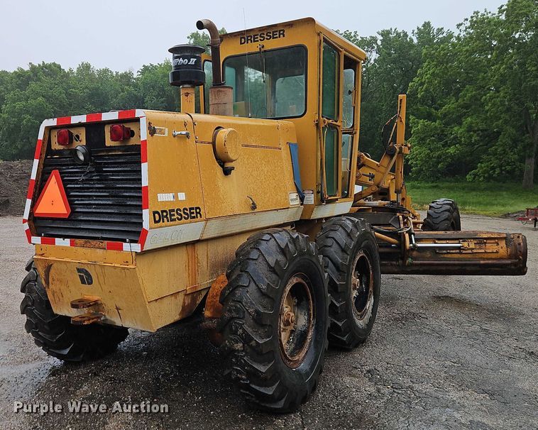 image for item EB8100 Galion Dresser A500 motor grader