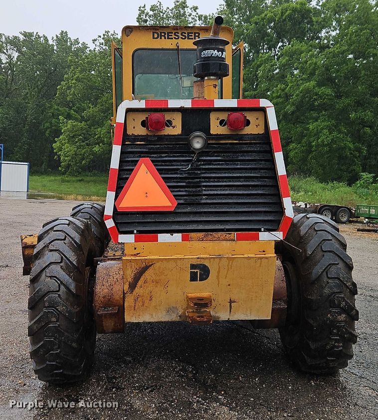 image for item EB8100 Galion Dresser A500 motor grader