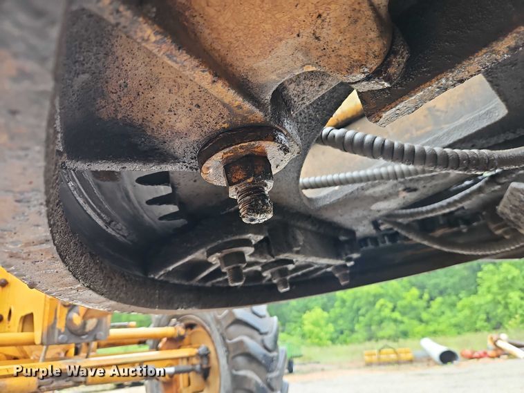 image for item EB8100 Galion Dresser A500 motor grader