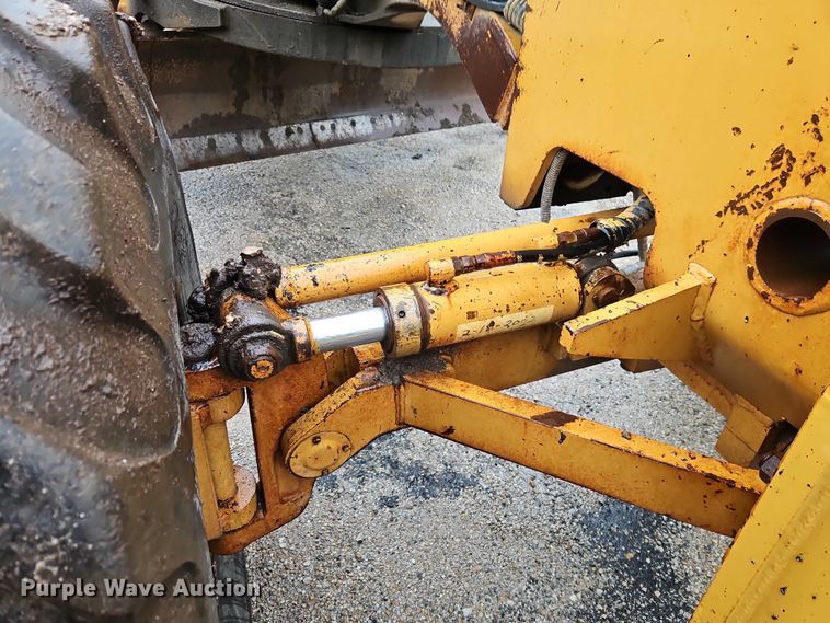 image for item EB8100 Galion Dresser A500 motor grader