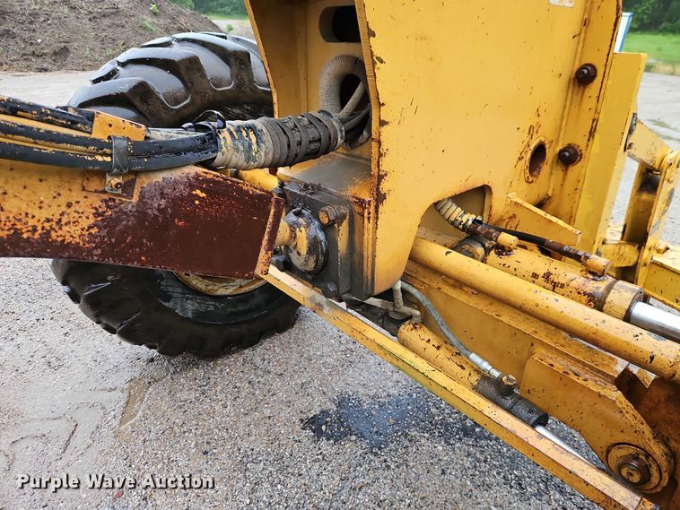 image for item EB8100 Galion Dresser A500 motor grader