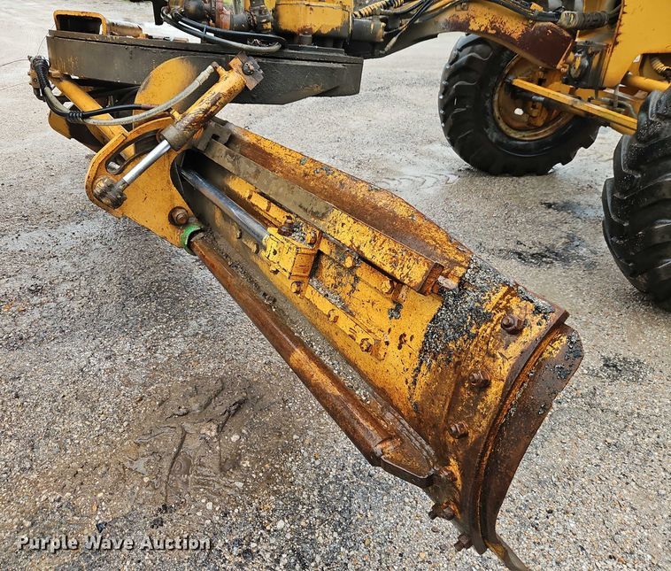 image for item EB8100 Galion Dresser A500 motor grader