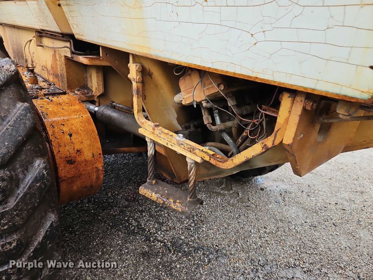 image for item EB8100 Galion Dresser A500 motor grader