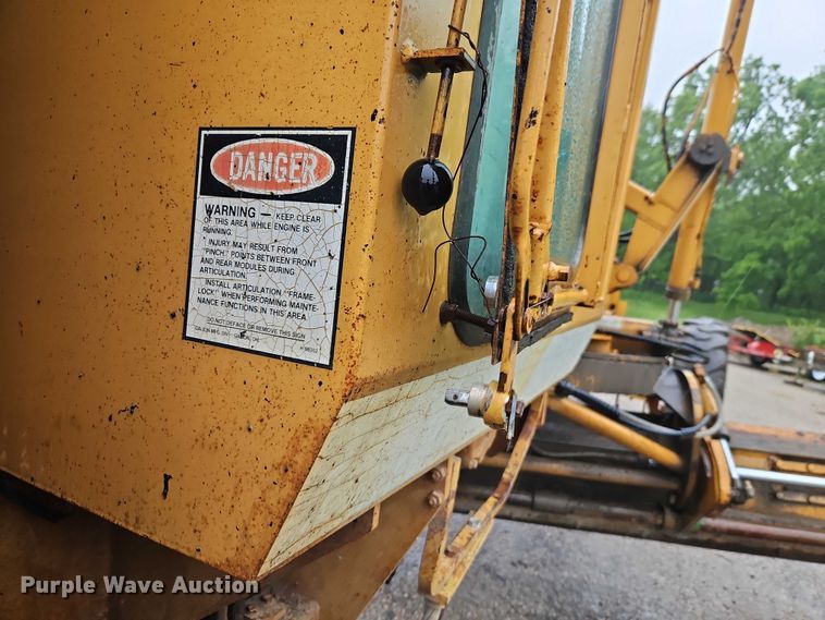 image for item EB8100 Galion Dresser A500 motor grader