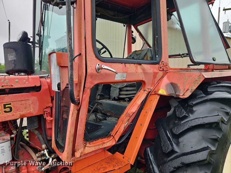 image for item EB8103 Belarus 925 MFWD tractor