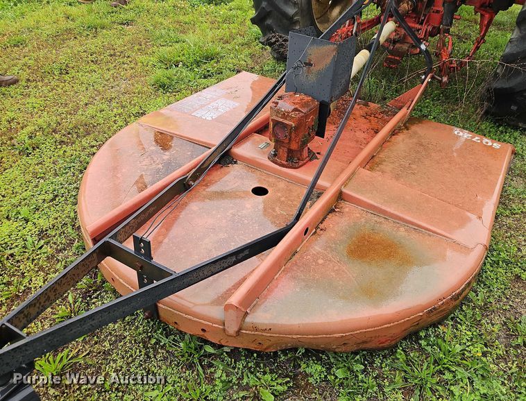 image for item EB8103 Belarus 925 MFWD tractor