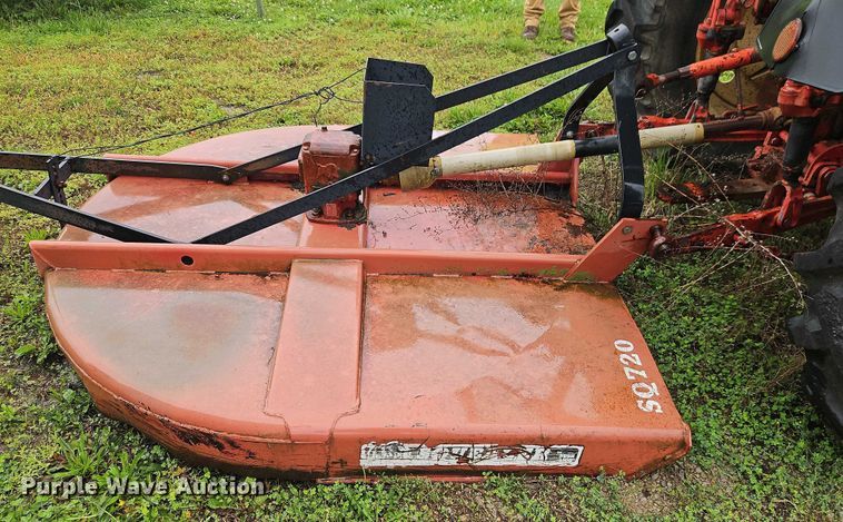 image for item EB8103 Belarus 925 MFWD tractor