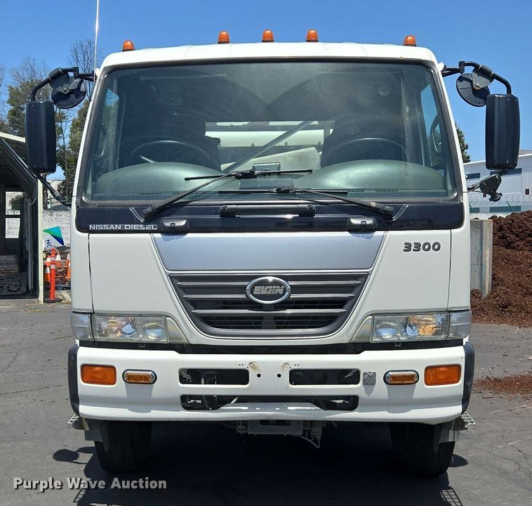 image for item EC1034 2010 Elgin 3300 street sweeper truck