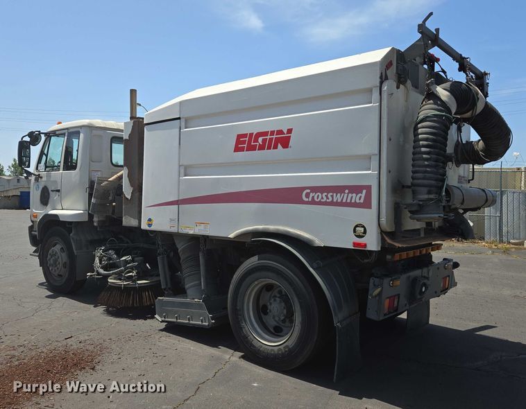 image for item EC1034 2010 Elgin 3300 street sweeper truck