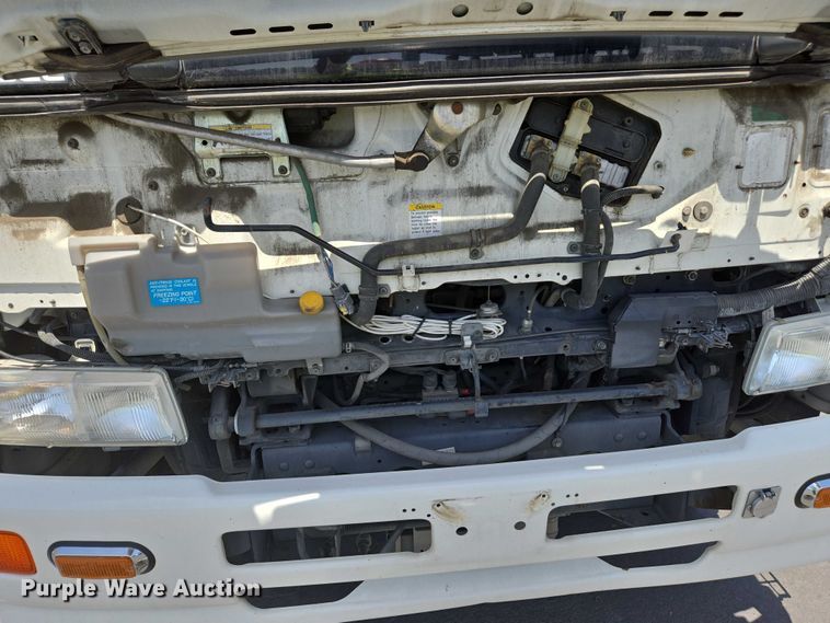 image for item EC1034 2010 Elgin 3300 street sweeper truck