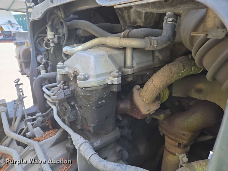 image for item EC1034 2010 Elgin 3300 street sweeper truck