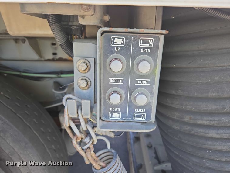 image for item EC1035 2012 Freightliner Business Class M2 street sweeper truck