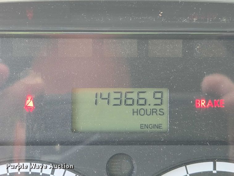 image for item EC1035 2012 Freightliner Business Class M2 street sweeper truck