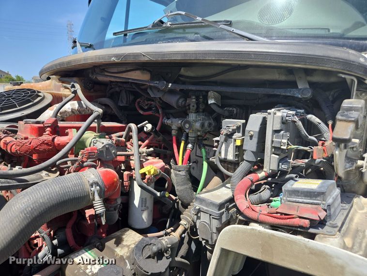 image for item EC1035 2012 Freightliner Business Class M2 street sweeper truck