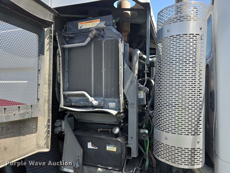 image for item EC1035 2012 Freightliner Business Class M2 street sweeper truck