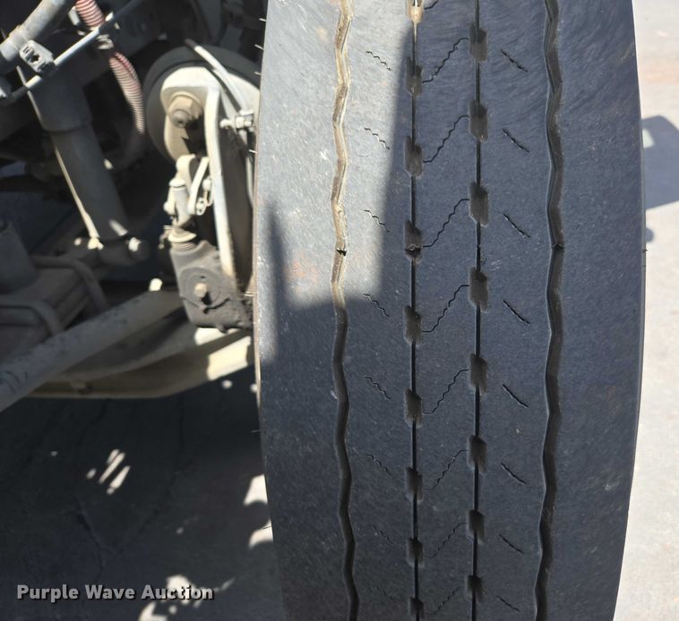 image for item EC1035 2012 Freightliner Business Class M2 street sweeper truck