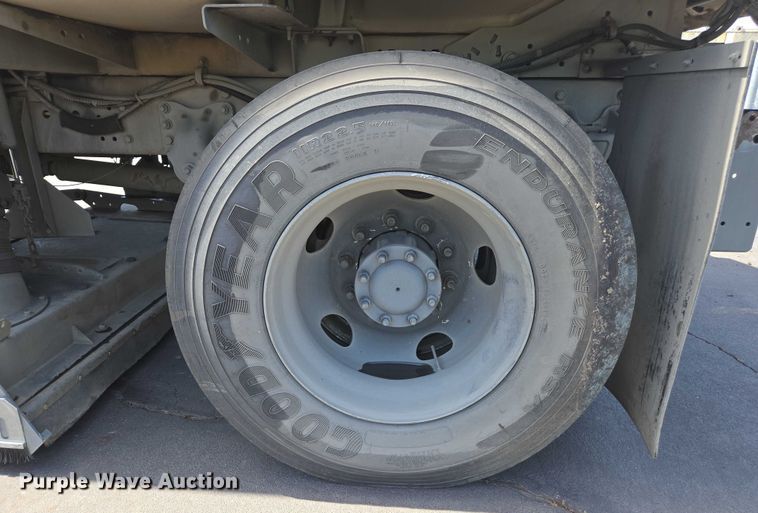 image for item EC1035 2012 Freightliner Business Class M2 street sweeper truck