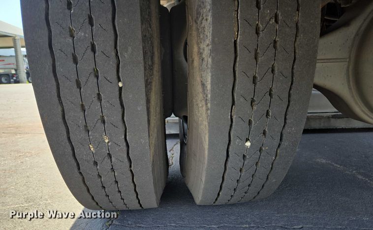 image for item EC1035 2012 Freightliner Business Class M2 street sweeper truck