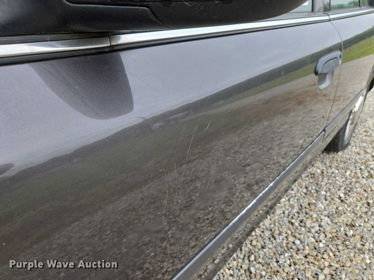 image for item ED1989 2002 Ford Crown Victoria Police Interceptor 