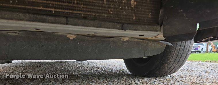 image for item ED1989 2002 Ford Crown Victoria Police Interceptor 