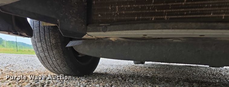 image for item ED1989 2002 Ford Crown Victoria Police Interceptor 