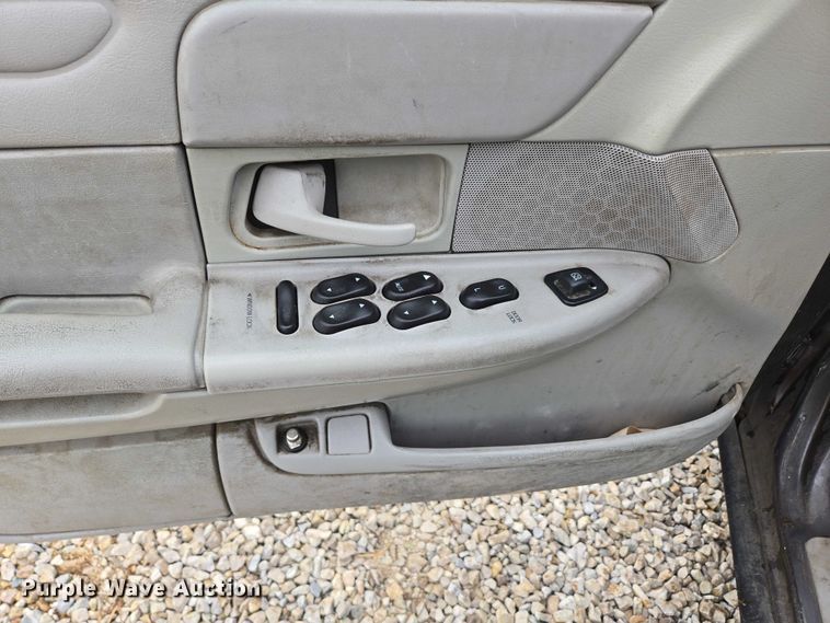 image for item ED1989 2002 Ford Crown Victoria Police Interceptor 