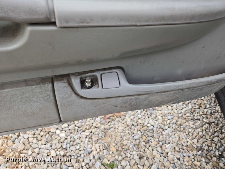 image for item ED1989 2002 Ford Crown Victoria Police Interceptor 