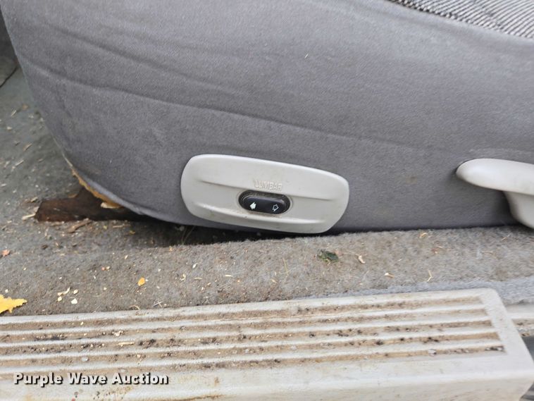 image for item ED1989 2002 Ford Crown Victoria Police Interceptor 