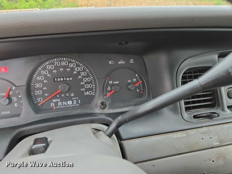 image for item ED1989 2002 Ford Crown Victoria Police Interceptor 