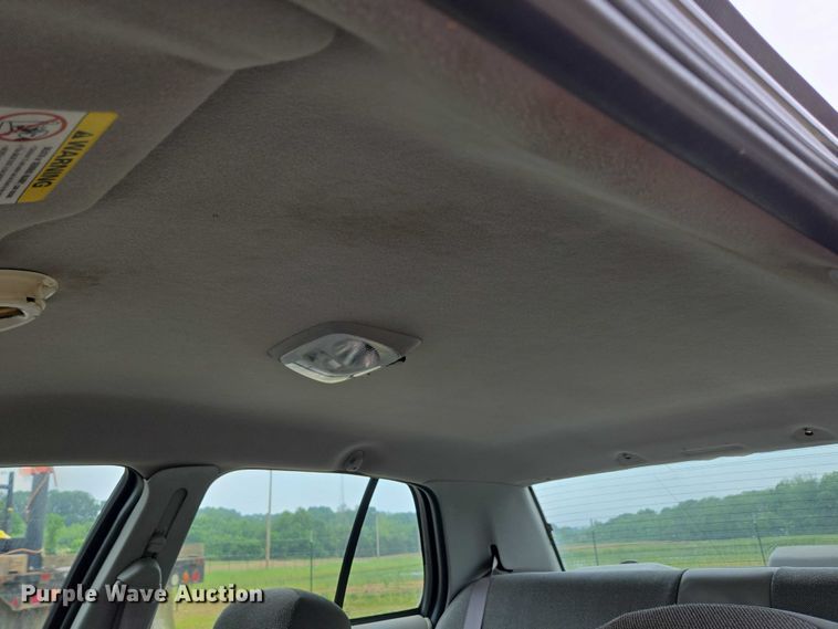 image for item ED1989 2002 Ford Crown Victoria Police Interceptor 