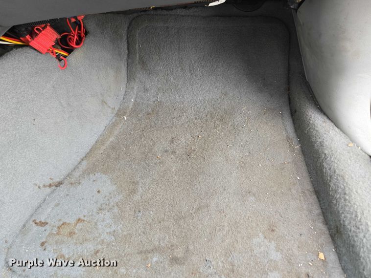 image for item ED1989 2002 Ford Crown Victoria Police Interceptor 