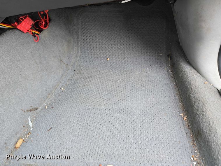 image for item ED1989 2002 Ford Crown Victoria Police Interceptor 