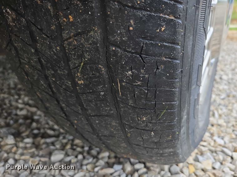 image for item ED1989 2002 Ford Crown Victoria Police Interceptor 