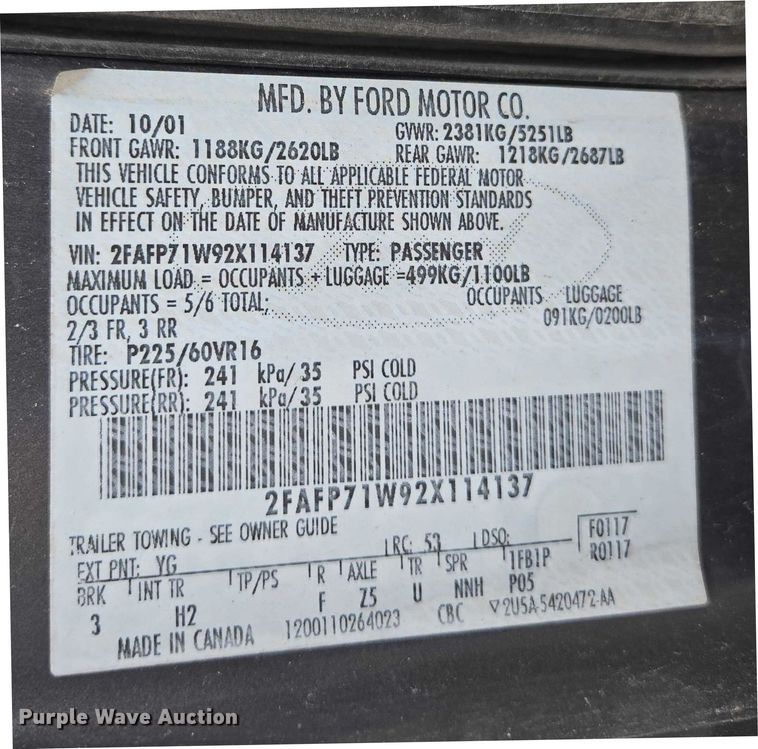 image for item ED1989 2002 Ford Crown Victoria Police Interceptor 