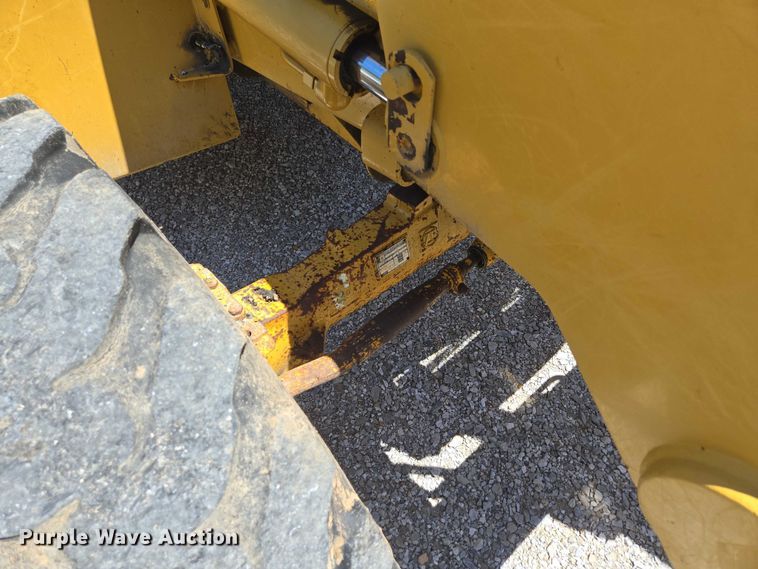 image for item ED1996 1999 Caterpillar 416C backhoe