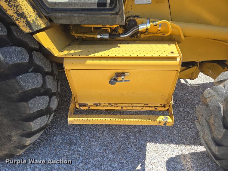 image for item ED1996 1999 Caterpillar 416C backhoe