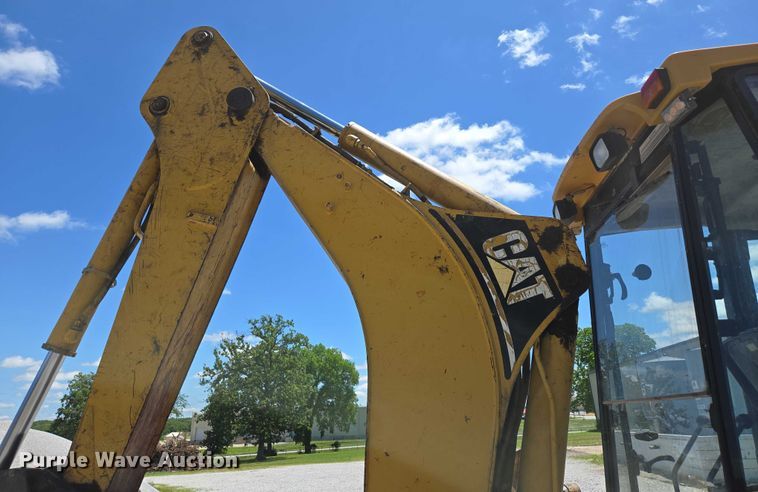 image for item ED1996 1999 Caterpillar 416C backhoe