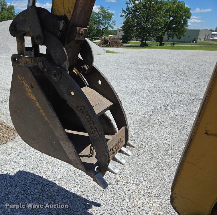 image for item ED1996 1999 Caterpillar 416C backhoe