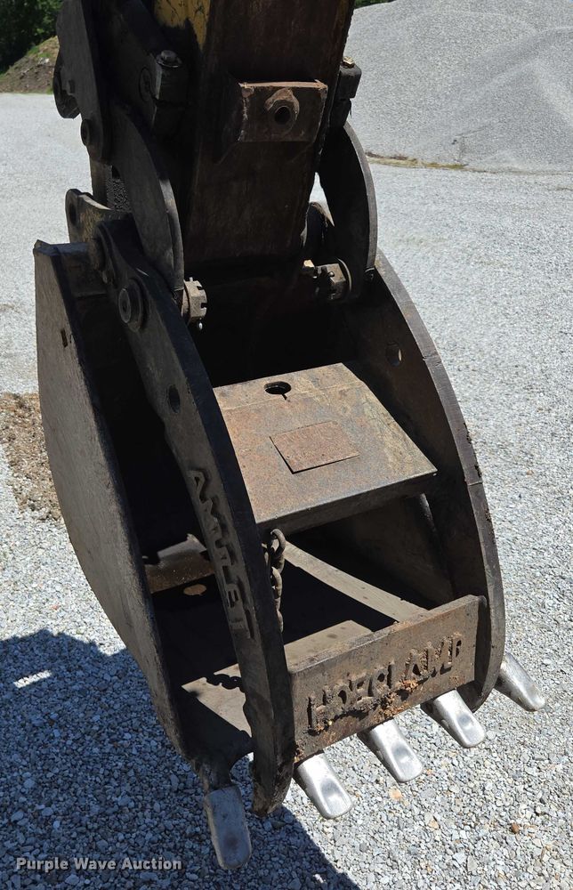 image for item ED1996 1999 Caterpillar 416C backhoe