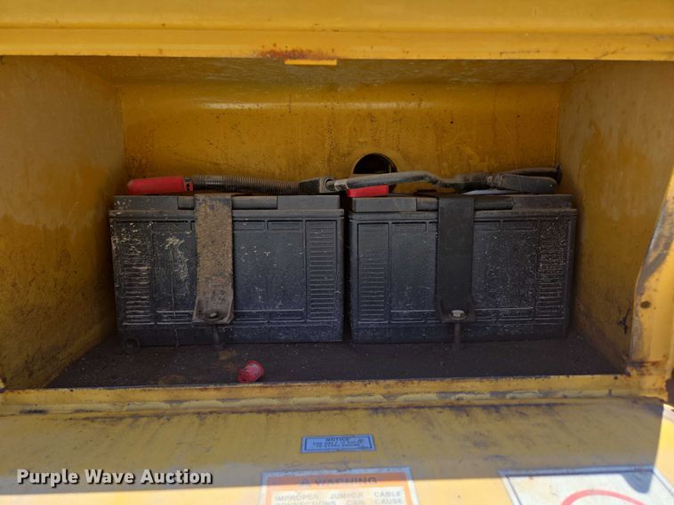 image for item ED1996 1999 Caterpillar 416C backhoe