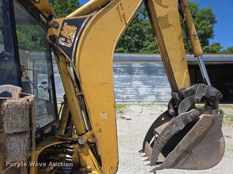 image for item ED1996 1999 Caterpillar 416C backhoe