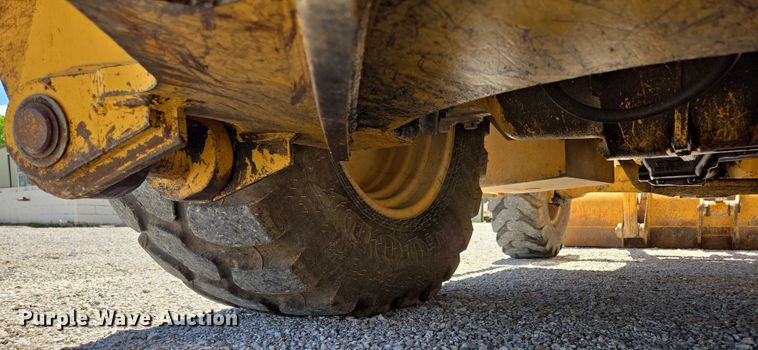 image for item ED1996 1999 Caterpillar 416C backhoe