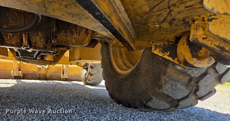 image for item ED1996 1999 Caterpillar 416C backhoe