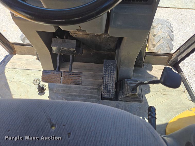 image for item ED1996 1999 Caterpillar 416C backhoe