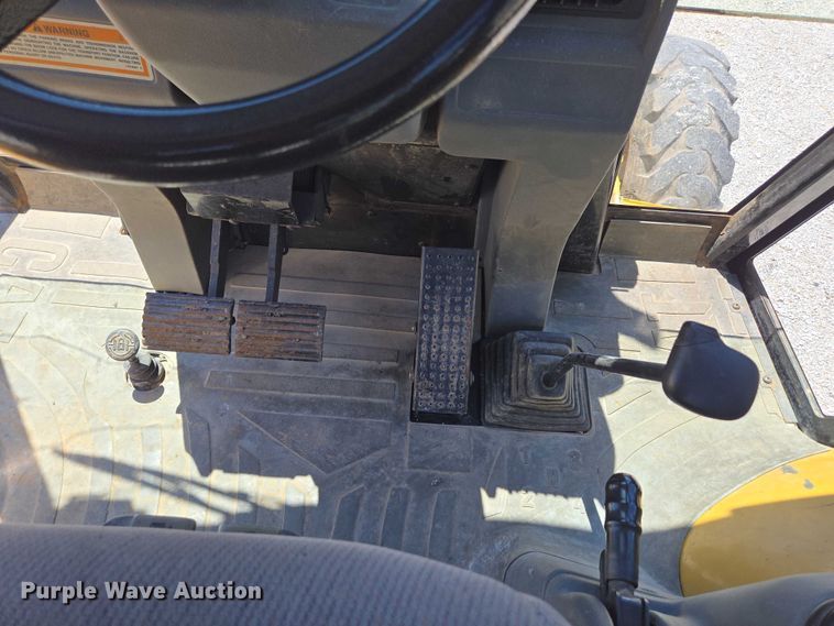 image for item ED1996 1999 Caterpillar 416C backhoe